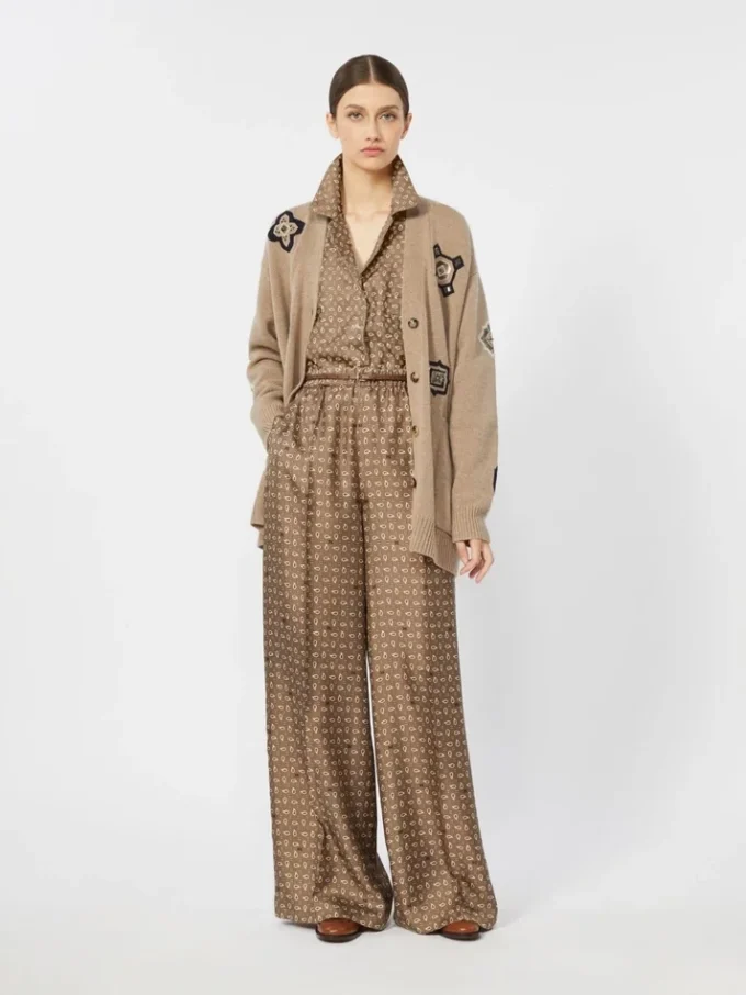 Long cardigan en laine et cachemire, couleur sable Long cardigan en laine et cachemire, couleur sable