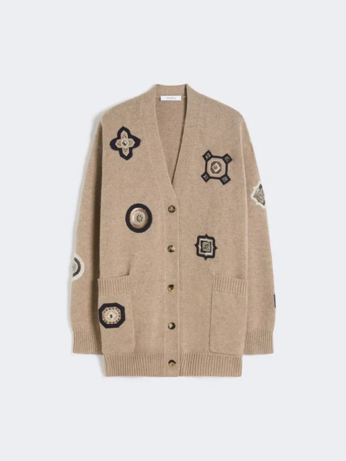 Long cardigan en laine et cachemire, couleur sable Long cardigan en laine et cachemire, couleur sable