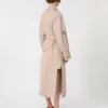 Long trench-coat en sergé déperlant, beige Long trench-coat en sergé déperlant, beige