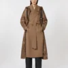 Longue parka matelassée en toile déperlante, couleur tabac Longue parka matelassée en toile déperlante, couleur tabac