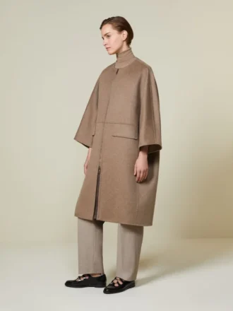 Manteau-cape double face en cachemire, couleur tourterelle