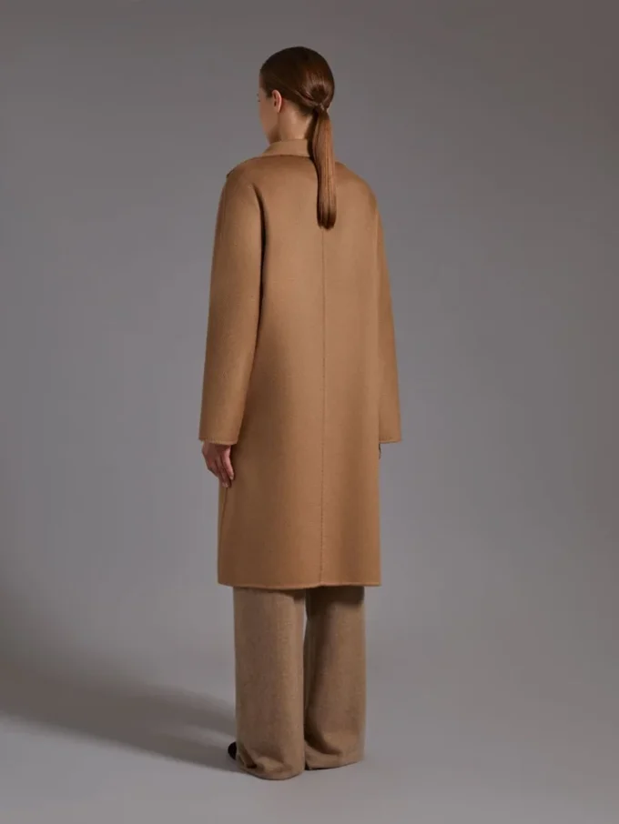 Manteau-cardigan midi en cachemire, couleur camel Manteau-cardigan midi en cachemire, couleur camel