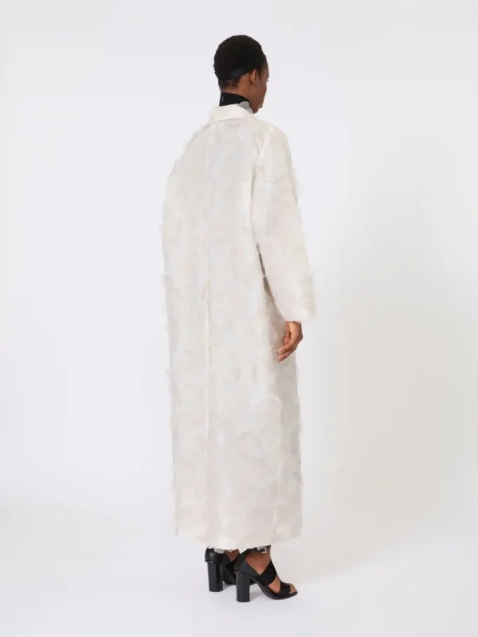 Manteau croisé en jacquard fil coupa, couleur sable Manteau croisé en jacquard fil coupa, couleur sable