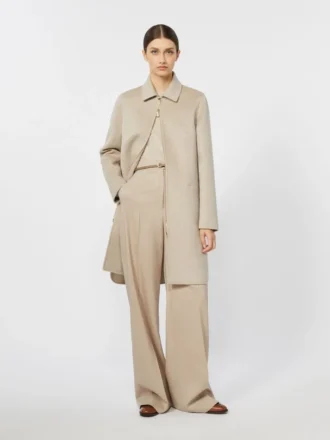Manteau droit en cachemire, couleur sable
