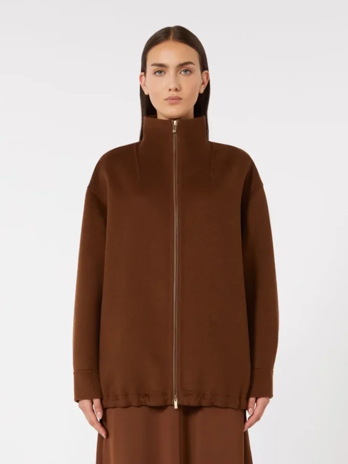 Manteau en laine, cachemire et soie, couleur chocolat