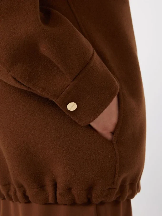 Manteau en laine, cachemire et soie, couleur chocolat