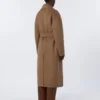 Manteau long en laine, couleur camel Manteau long en laine, couleur camel