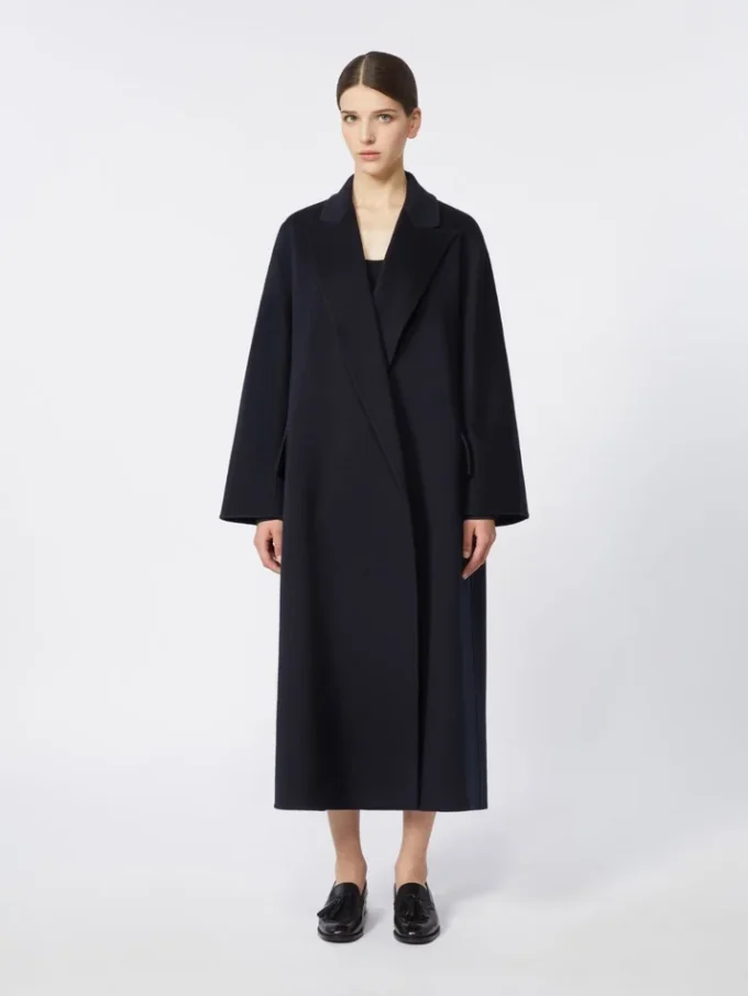 Manteau oversize en cachemire, bleu outremer Manteau oversize en cachemire, bleu outremer