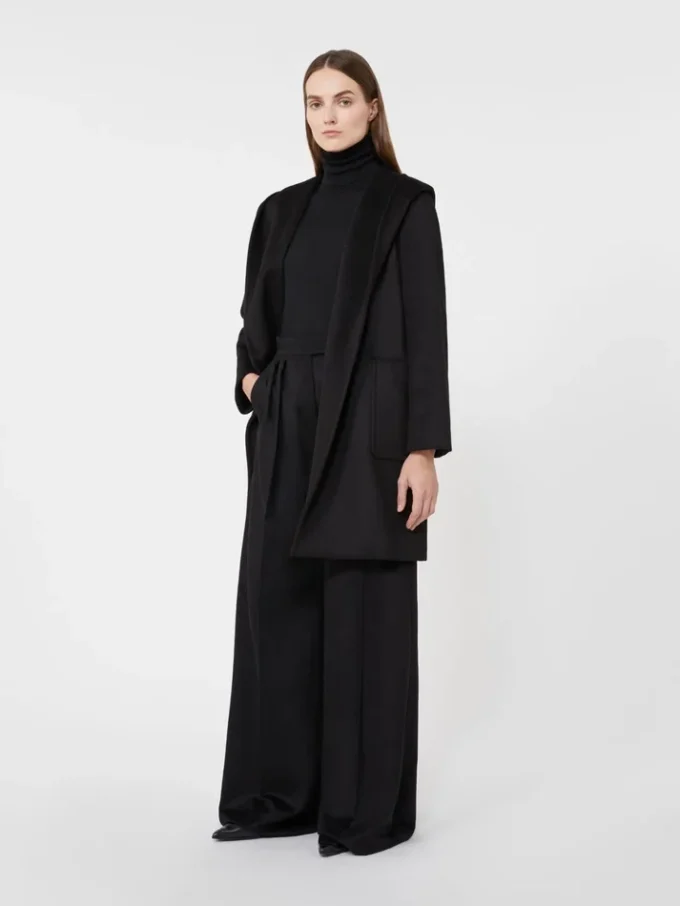 Manteau-peignoir camel, noir