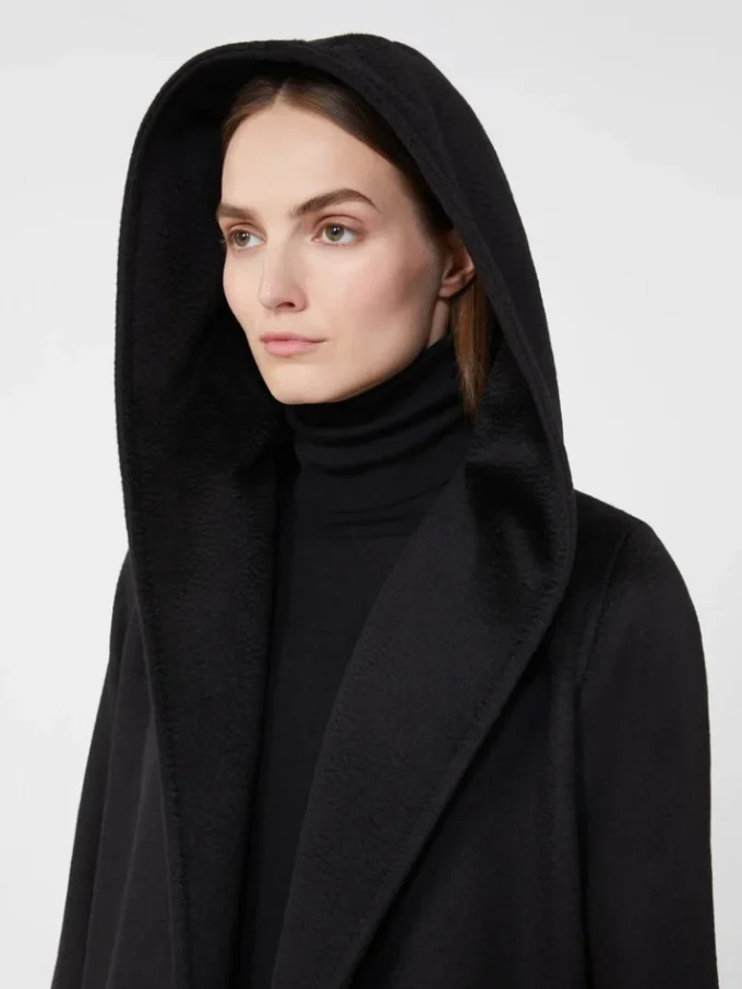 Manteau-peignoir camel, noir