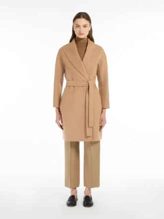Manteau-peignoir en laine double face, couleur camel