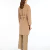 Manteau-peignoir en laine double face, couleur camel Manteau-peignoir en laine double face, couleur camel