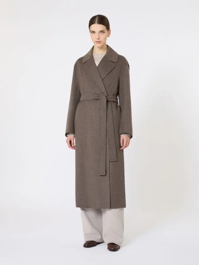 Manteau-robe en laine, couleur boue