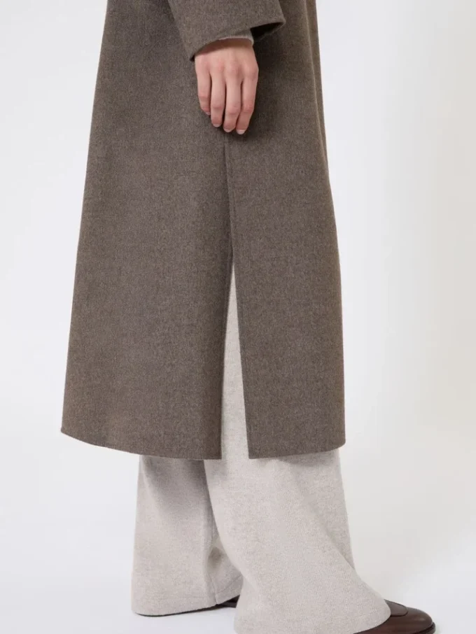 Manteau-robe en laine, couleur boue
