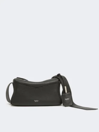 Micro-sac à main en cuir peu brillant, noir