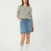 Mini-jupe en denim authentique, bleu marine Mini-jupe en denim authentique, bleu marine