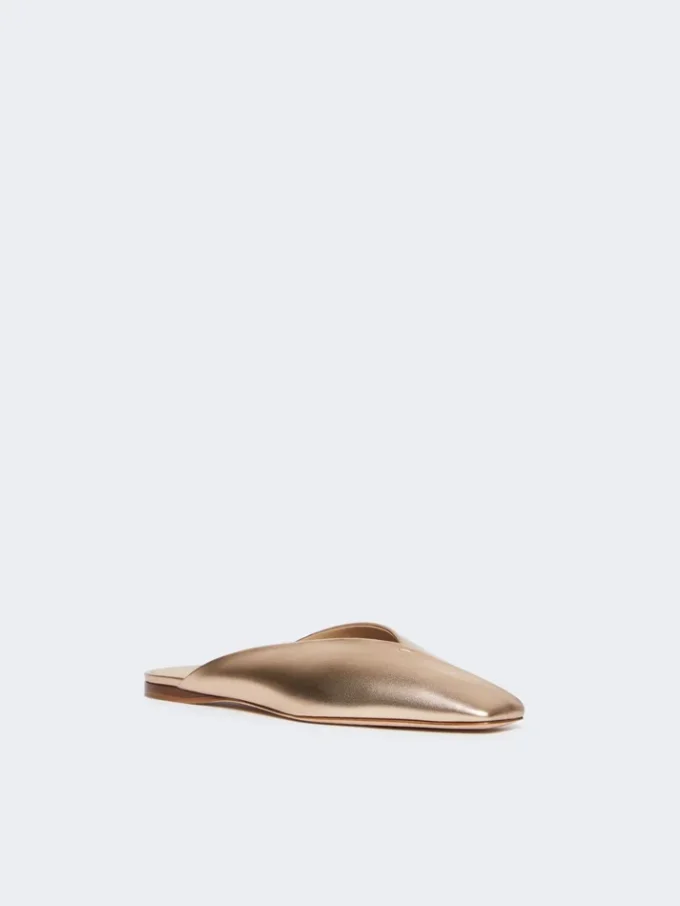 Mules en cuir nappa laminé, rose Mules en cuir nappa laminé, rose
