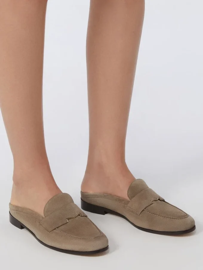 Mules en daim, couleur boue Mules en daim, couleur boue