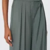 Pantalon ample en laine et soie, vert foncé Pantalon ample en laine et soie, vert foncé