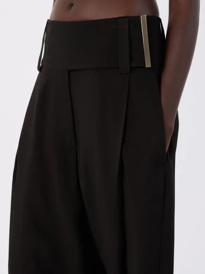 Pantalon ample en satin de viscose, noir Pantalon ample en satin de viscose, noir