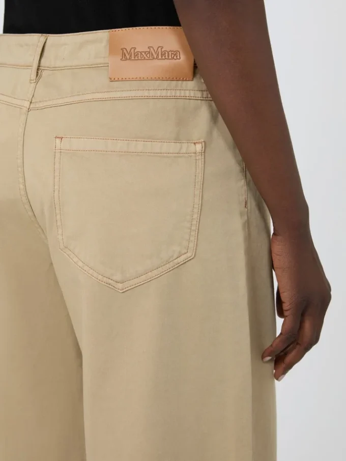Pantalon baggy en satin de coton, style colonial Pantalon baggy en satin de coton, style colonial