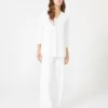 Pull à col en V en crêpe de viscose, blanc optique Pull à col en V en crêpe de viscose, blanc optique