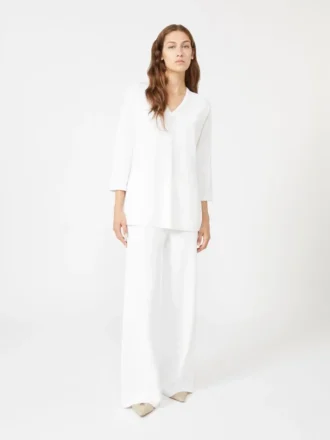 Pull à col en V en crêpe de viscose, blanc optique