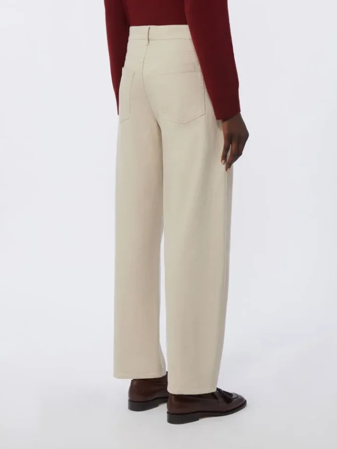 Pantalon en denim stretch, couleur naturelle