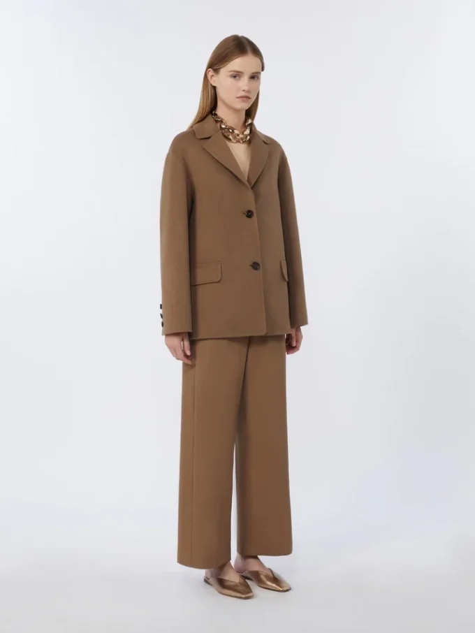 Veste en laine Double Face à simple boutonnage, couleur camel Veste en laine Double Face à simple boutonnage, couleur camel
