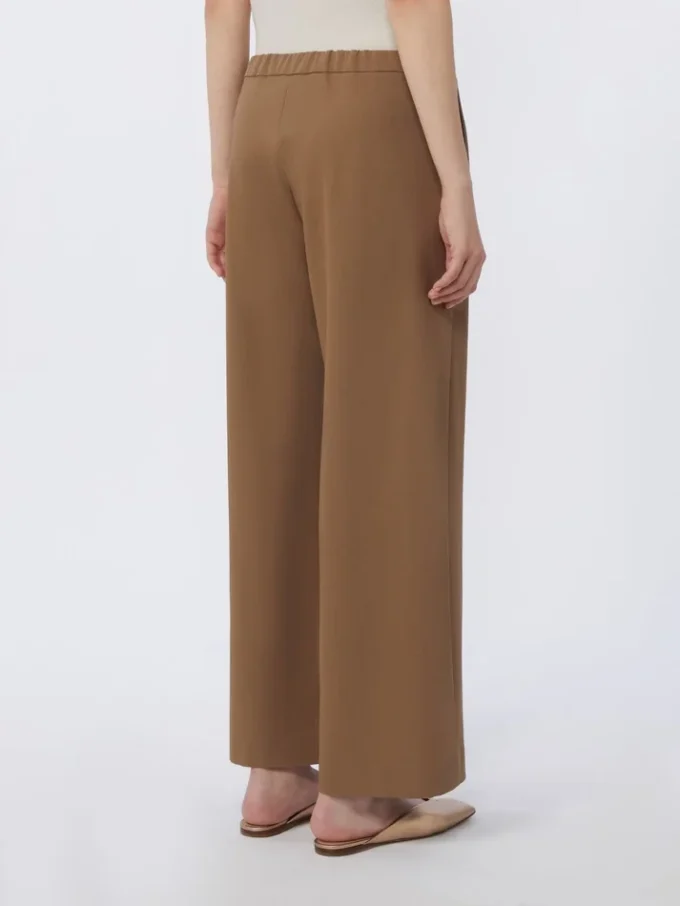Pantalon en gabardine de laine, couleur camel Pantalon en gabardine de laine, couleur camel