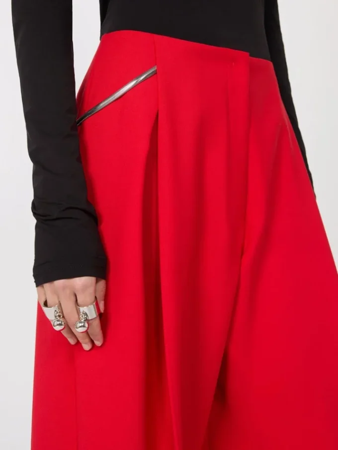 Pantalon en laine stretch plissé, rouge Pantalon en laine stretch plissé, rouge