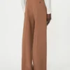 Pantalon en pure laine, couleur tabac Pantalon en pure laine, couleur tabac