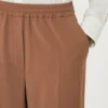 Pantalon en pure laine, couleur tabac Pantalon en pure laine, couleur tabac
