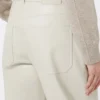 Pantalon à jambes évasées en tissu enduit, couleur sable Pantalon à jambes évasées en tissu enduit, couleur sable