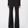 Pantalon évasé en laine à fines rayures, noir Pantalon évasé en laine à fines rayures, noir