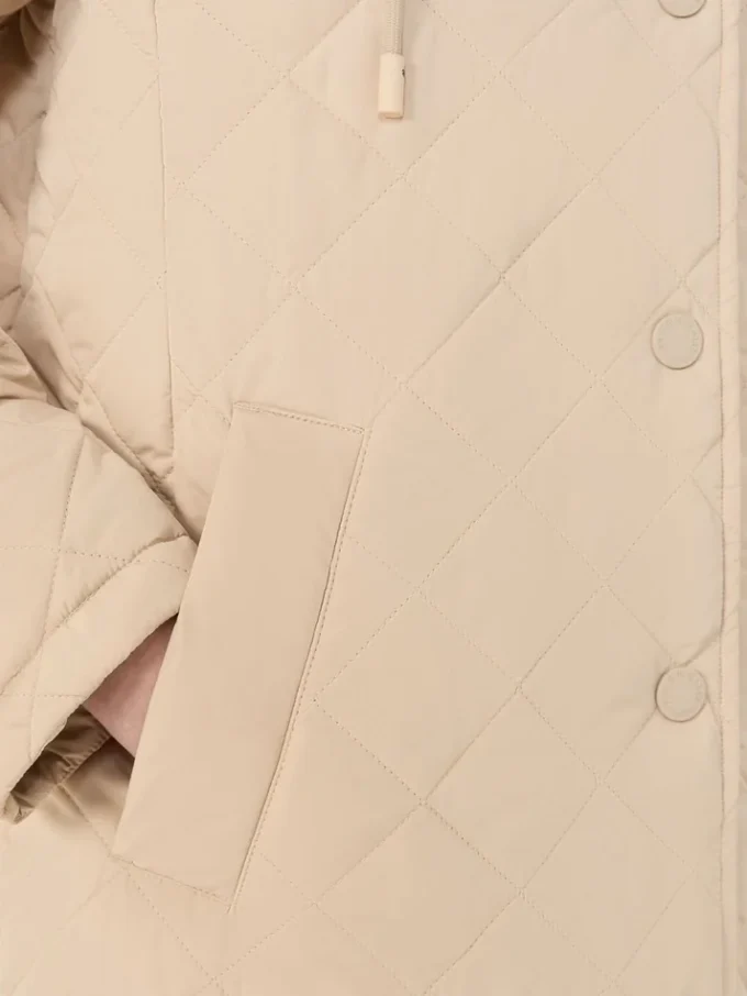 Parka matelassée en tissu déperlant, couleur sable Parka matelassée en tissu déperlant, couleur sable