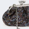 Petit sac Pasticcino en laine bouclée, couleur Avio Petit sac Pasticcino en laine bouclée, couleur Avio