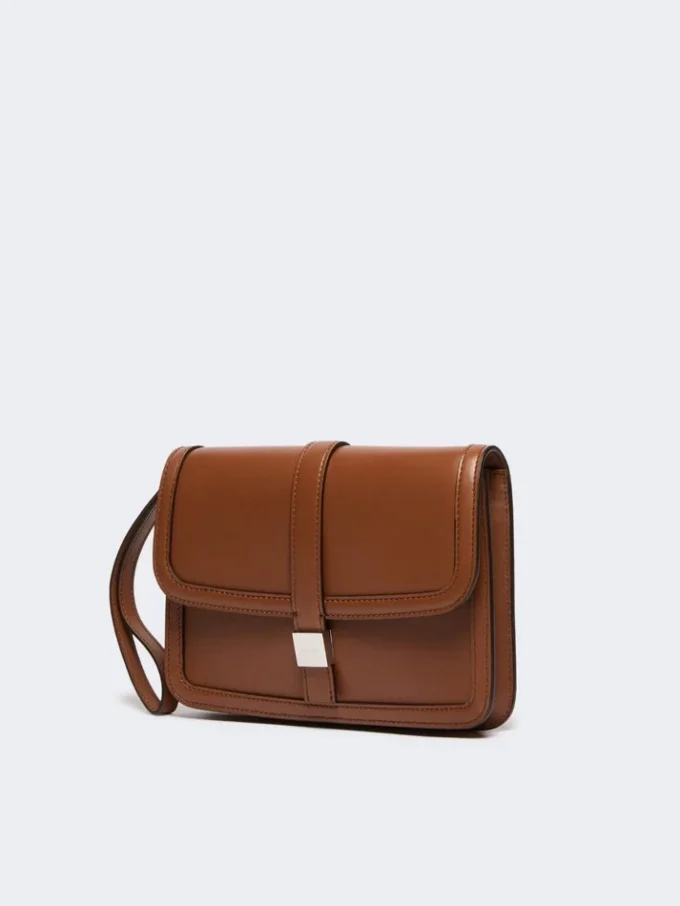 Pochette en cuir lisse, couleur tabac