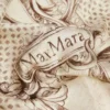 Pochette en soie imprimée, blanche