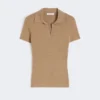 Polo en laine à côtes, beige doré et marron Polo en laine à côtes, beige doré et marron