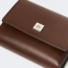 Portefeuille en cuir, couleur cacao Portefeuille en cuir, couleur cacao