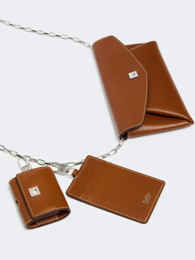 Portefeuille en cuir de forme enveloppe, brun ambré