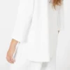 Pull à col en V en crêpe de viscose, blanc optique Pull à col en V en crêpe de viscose, blanc optique