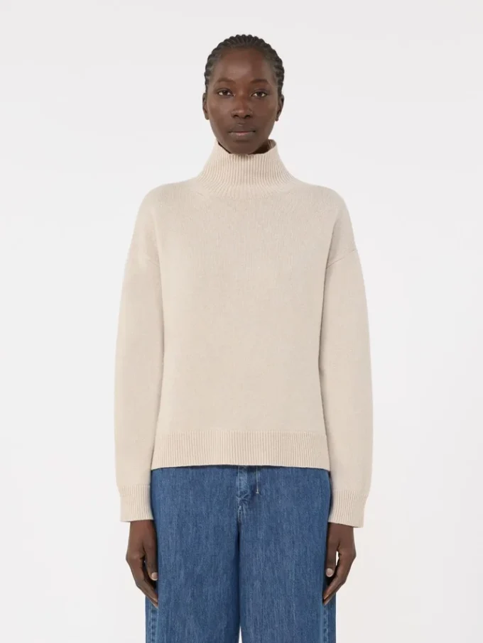 Pull à col roulé ample en laine et cachemire, blanc Pull à col roulé ample en laine et cachemire, blanc