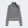 Pull à col roulé en cachemire tricoté en jersey, bleu outremer Pull à col roulé en cachemire tricoté en jersey, bleu outremer