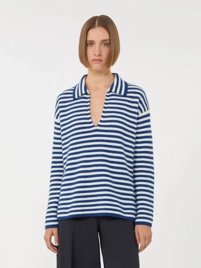 Pull en cachemire côtelé, blanc et bleu Pull en cachemire côtelé, blanc et bleu