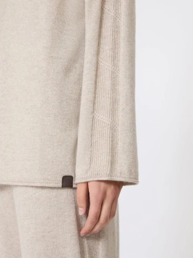 Pull en laine de cachemire, beige Pull en laine de cachemire, beige