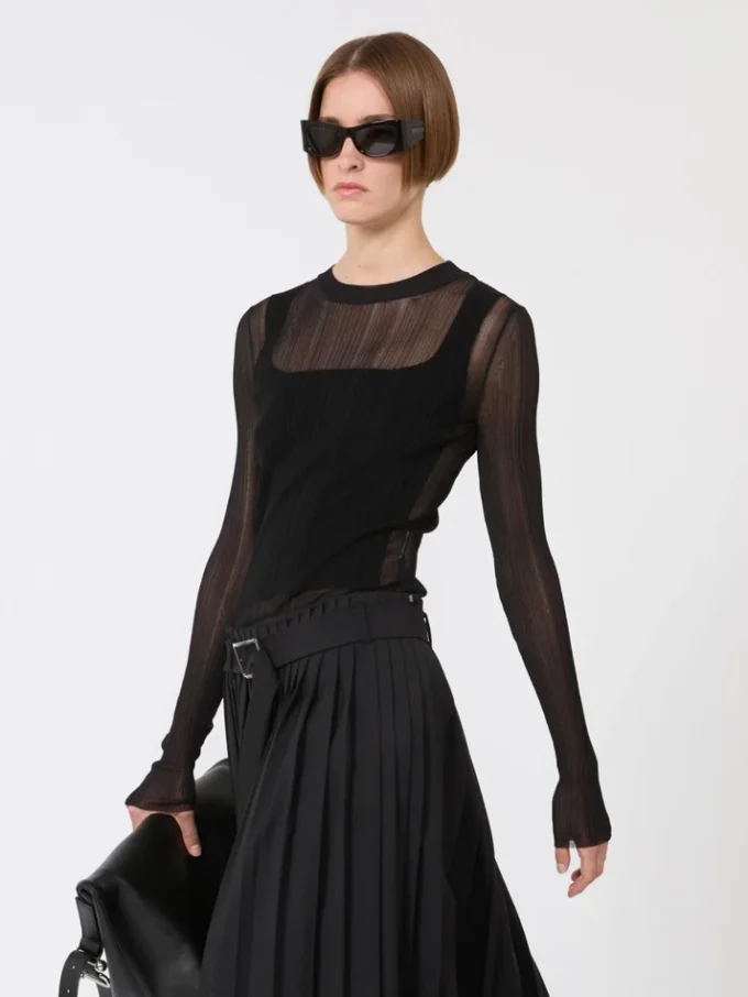 Pull en viscose à effet trompe-l’œil, noir Pull en viscose à effet trompe-l’œil, noir