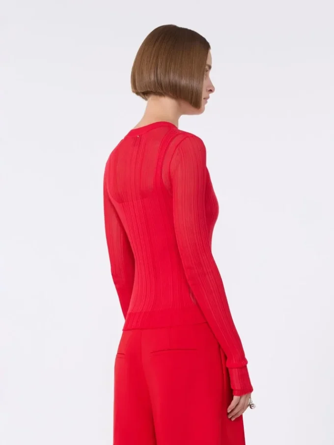 Pull en viscose à effet trompe-l’œil, rouge Pull en viscose à effet trompe-l’œil, rouge