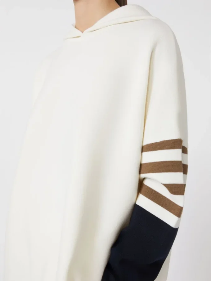 Pull oversize en maille de laine, ivoire Pull oversize en maille de laine, ivoire
